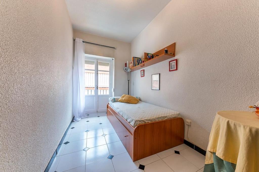 Piso En Pueblo Cerca De La Costa Apartment Elda Exterior foto